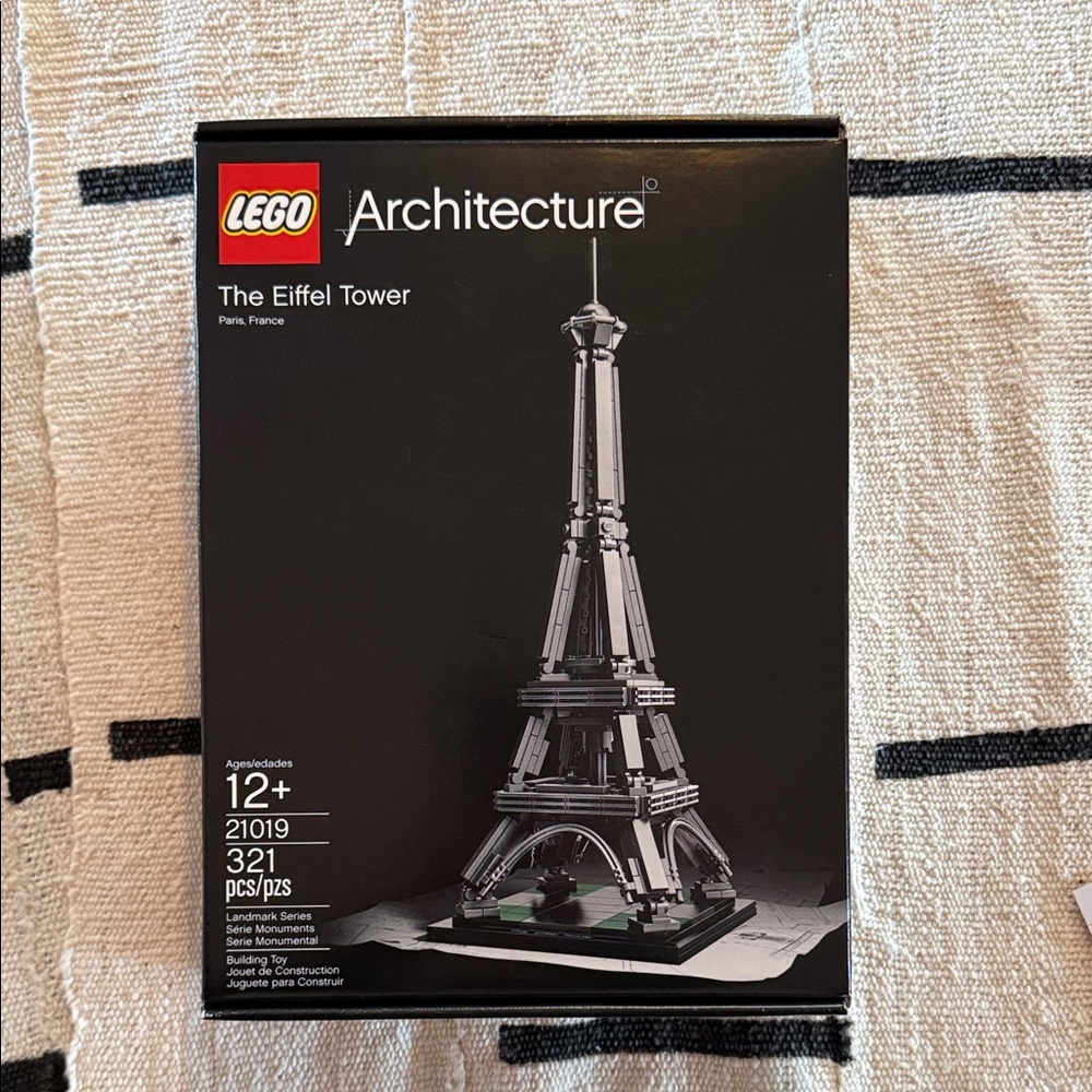 LEGO Architecture Eiffel Tower - Black and Gray